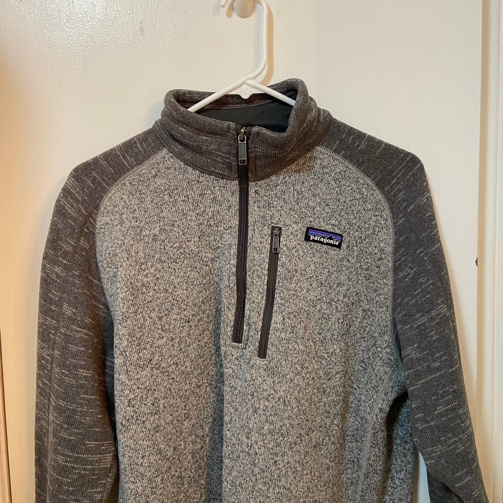 Patagonia, men’s medium, quarter zip, long sleeved, sweater pullover